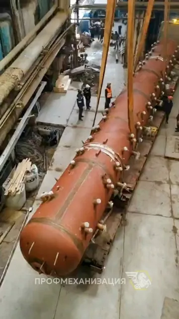 Liebherr LTM 1230-5.1 (230 т) — кадр из видео