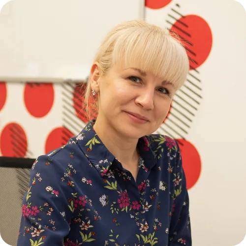 Елена Киселёва — Ведущий менеджер по работе с клиентами