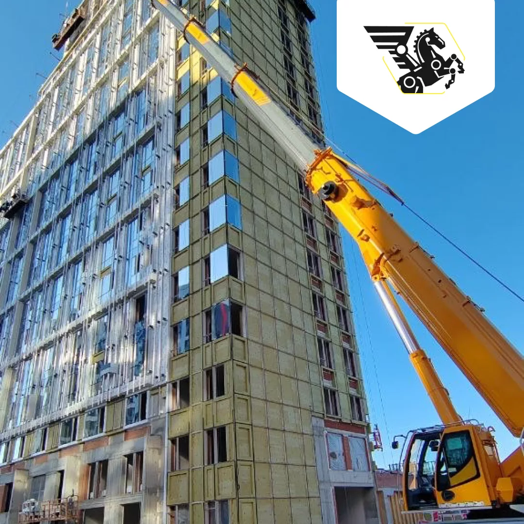 Наш яркий боец Liebherr LTM 1230-5.1 на новом объекте